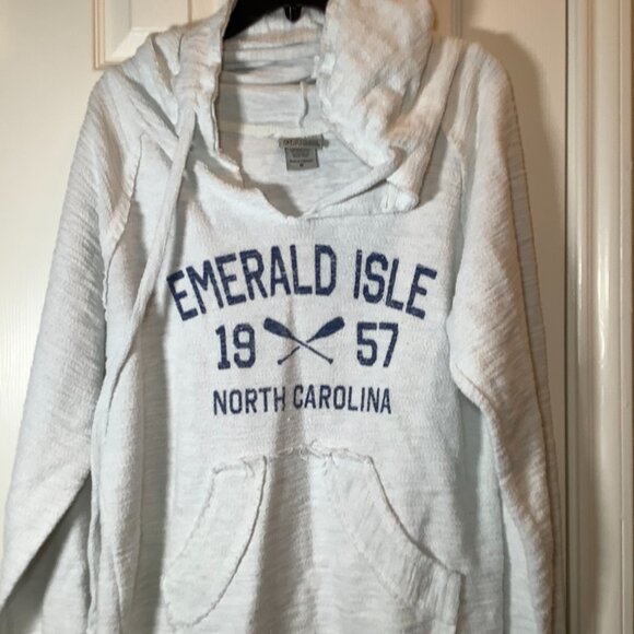 Emerald Isle 1957 North Carolina Men Pullover Hoodie - Picture 5 of 5